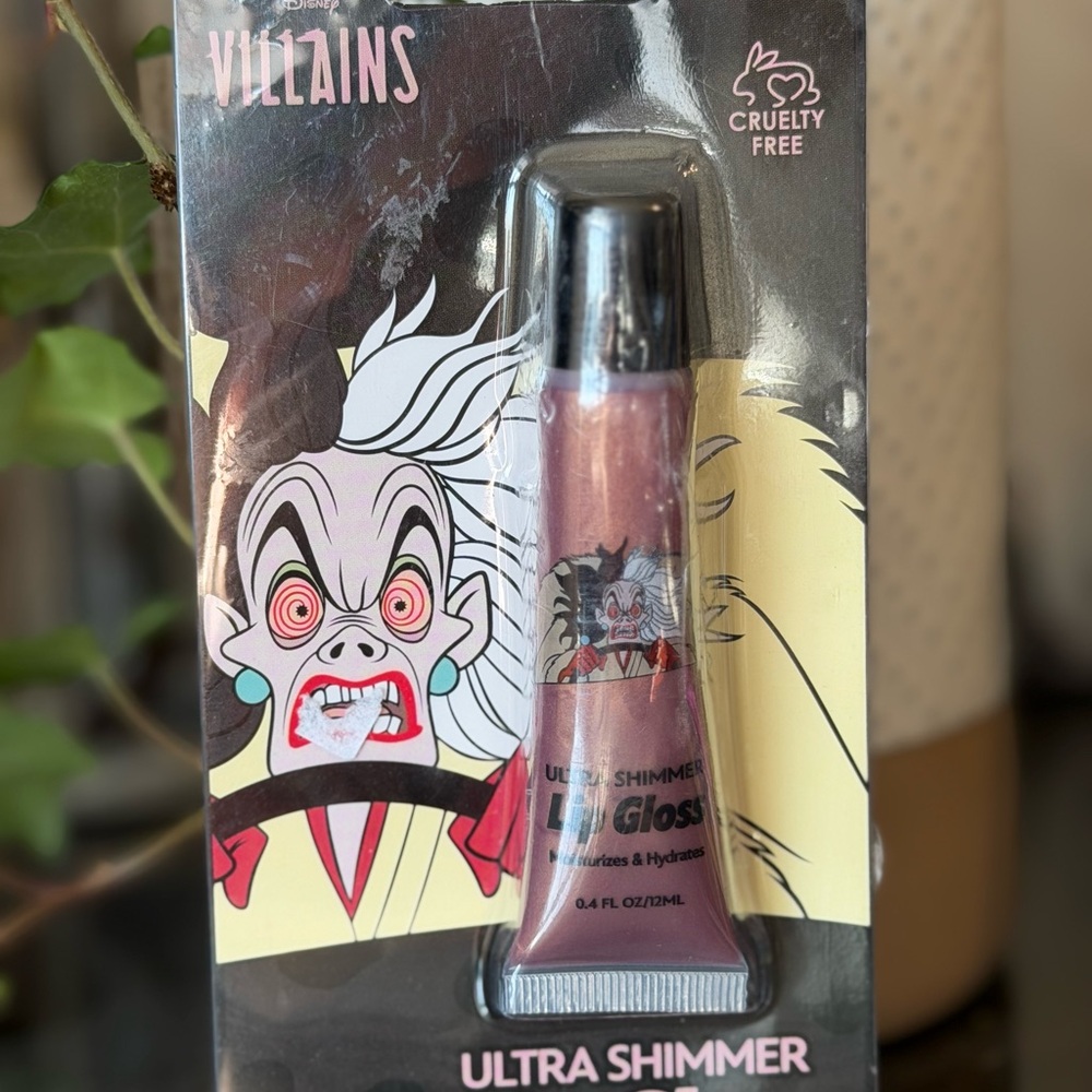 Villains Ultra Shimmer Lip Gloss